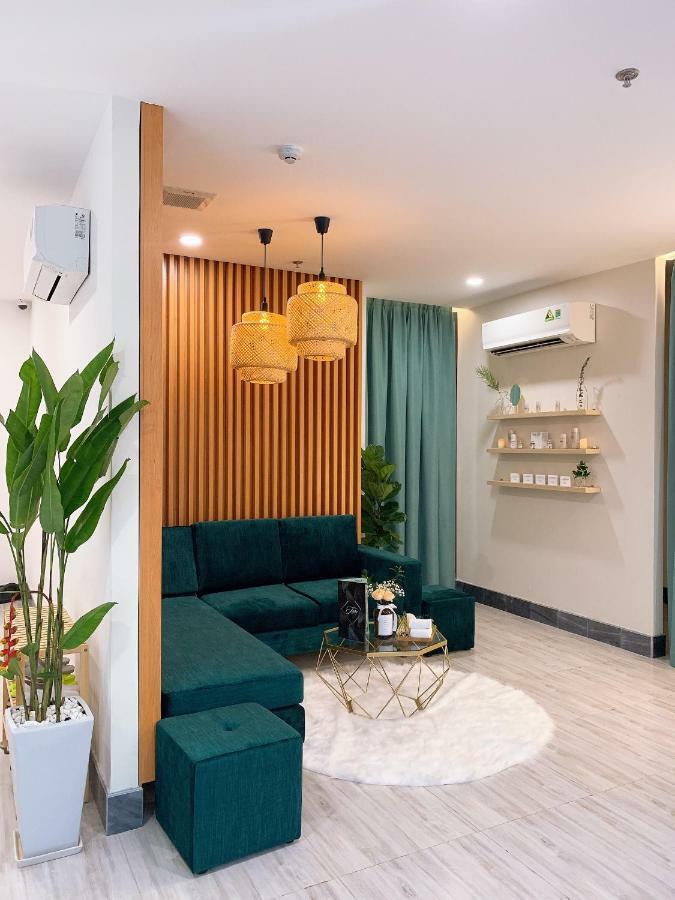 Long Khanh Quoc Thanh Hotel מראה חיצוני תמונה