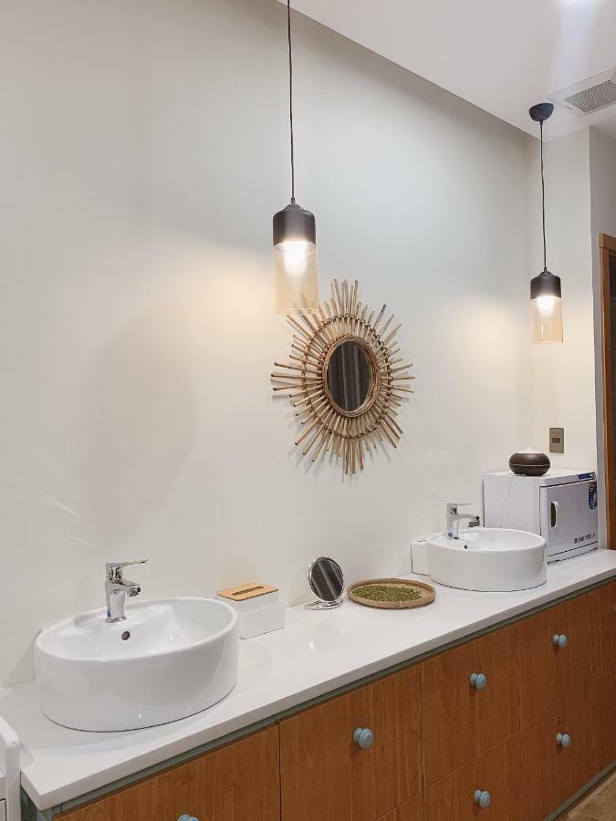 Long Khanh Quoc Thanh Hotel מראה חיצוני תמונה