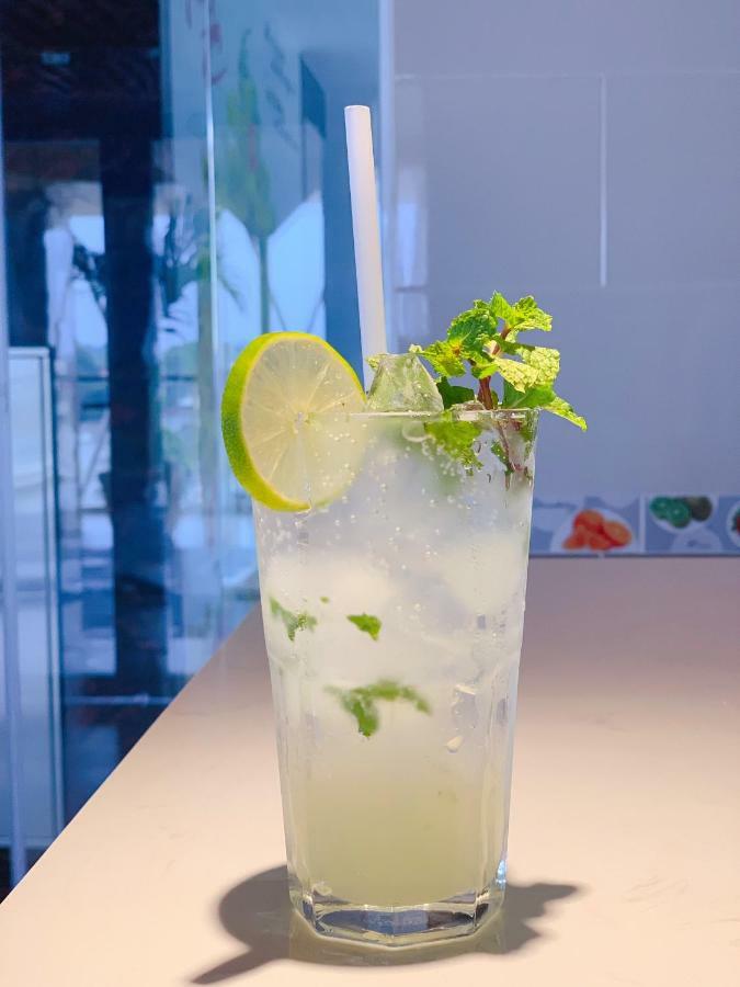 Long Khanh Quoc Thanh Hotel מראה חיצוני תמונה